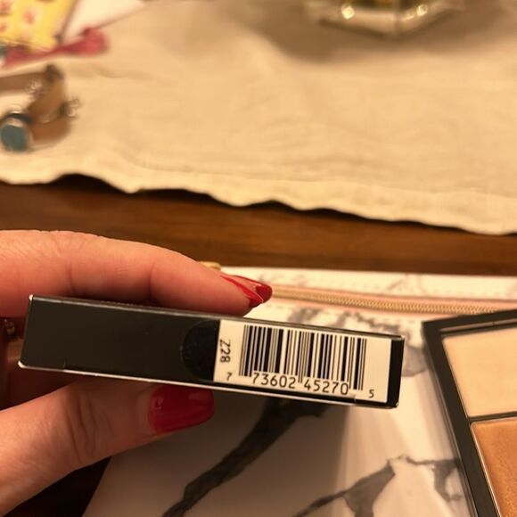 MAC Illuminate Pro Face Palette New in the box Ipsy bag - Picture 6 of 12